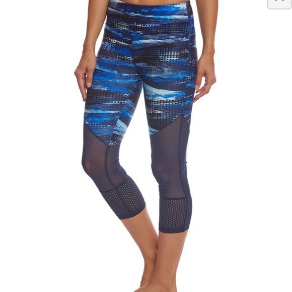 🆕 Static High Waist 7/8 Yoga Leggings Sz Small - Picture 3 of 8